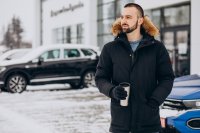 Hoe kom je de donkere winterdagen beter door?