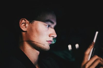 Is praten met een AI-chatbot vreemdgaan in je relatie?